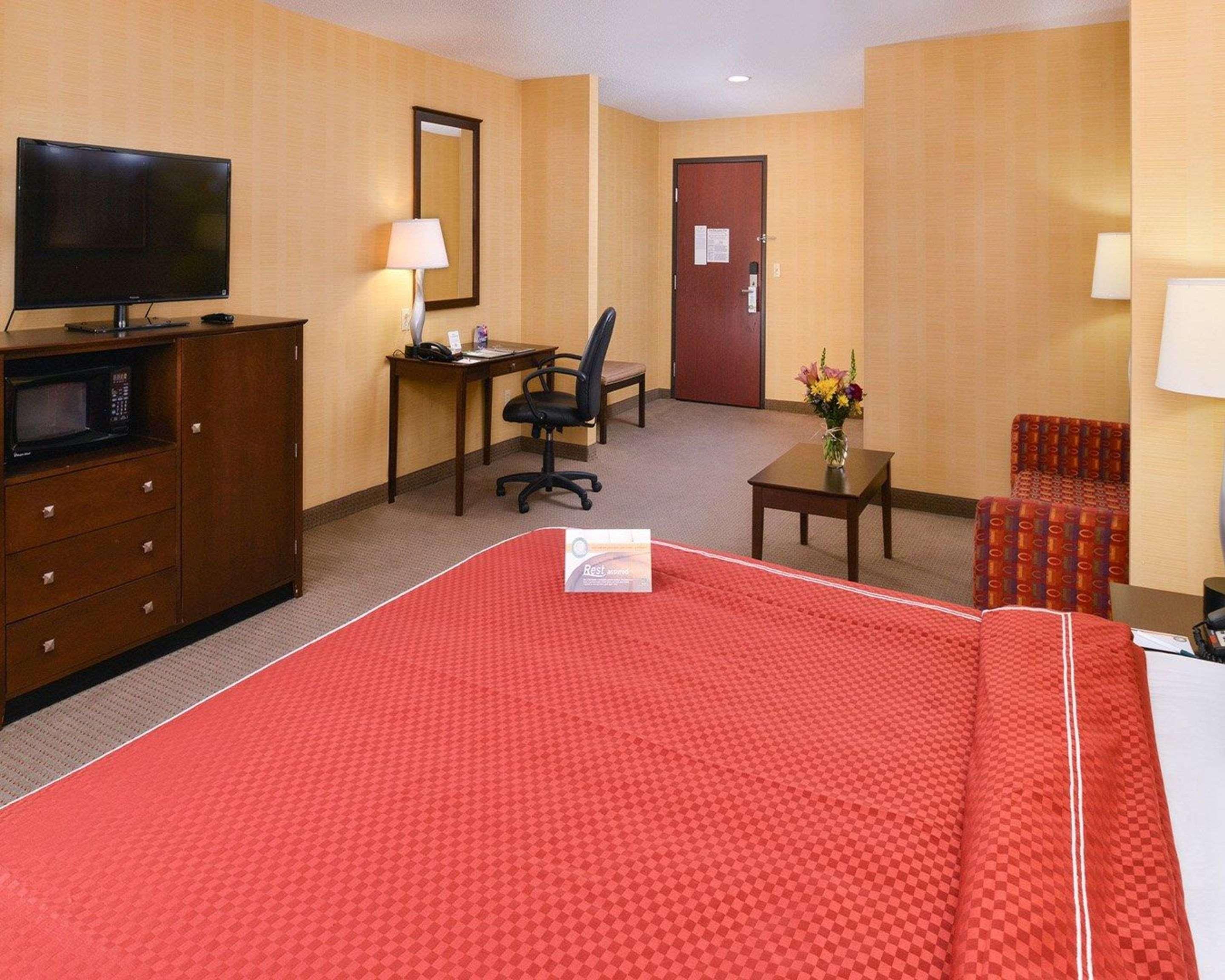 Quality Suites Stratford Eksteriør bilde