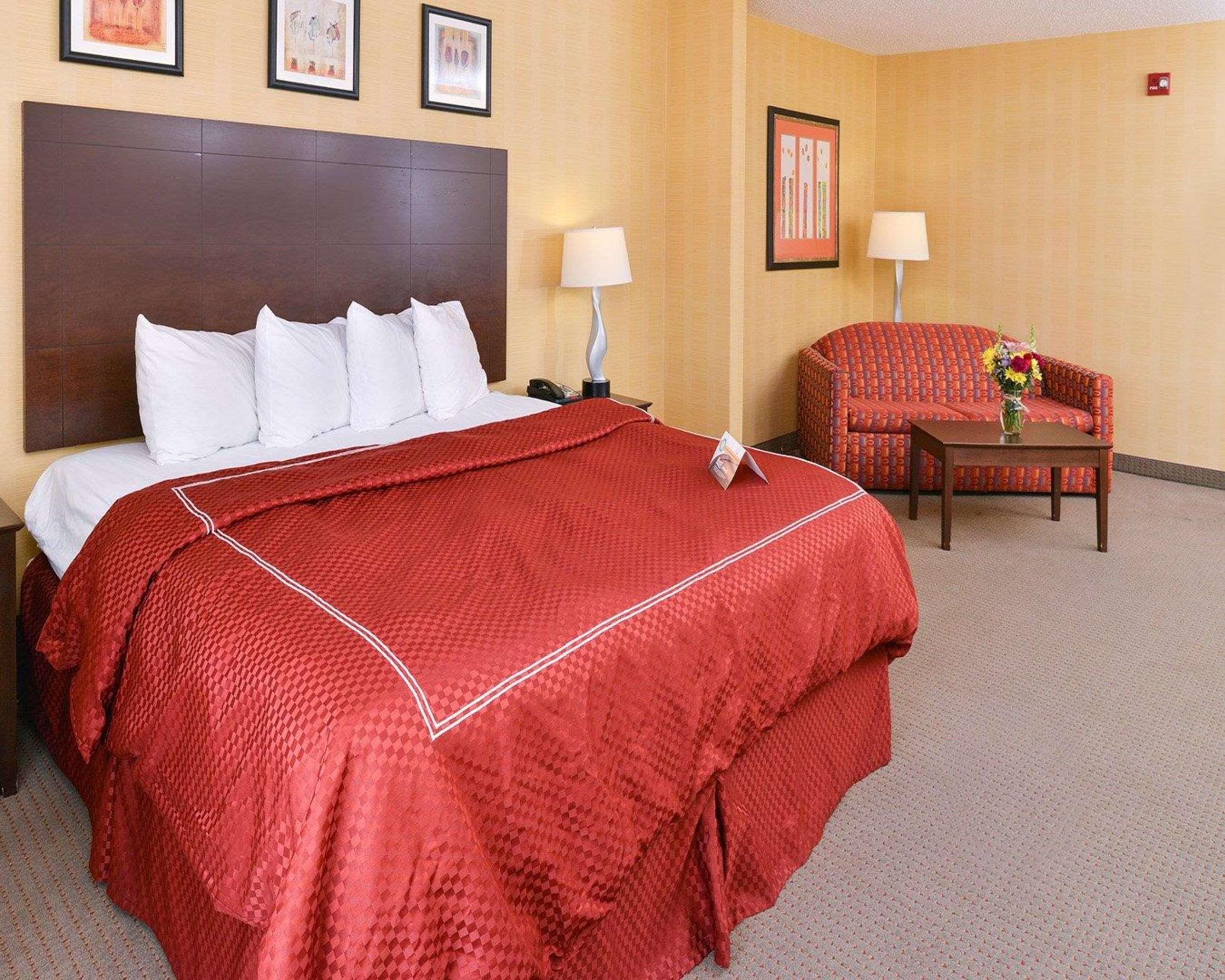 Quality Suites Stratford Eksteriør bilde