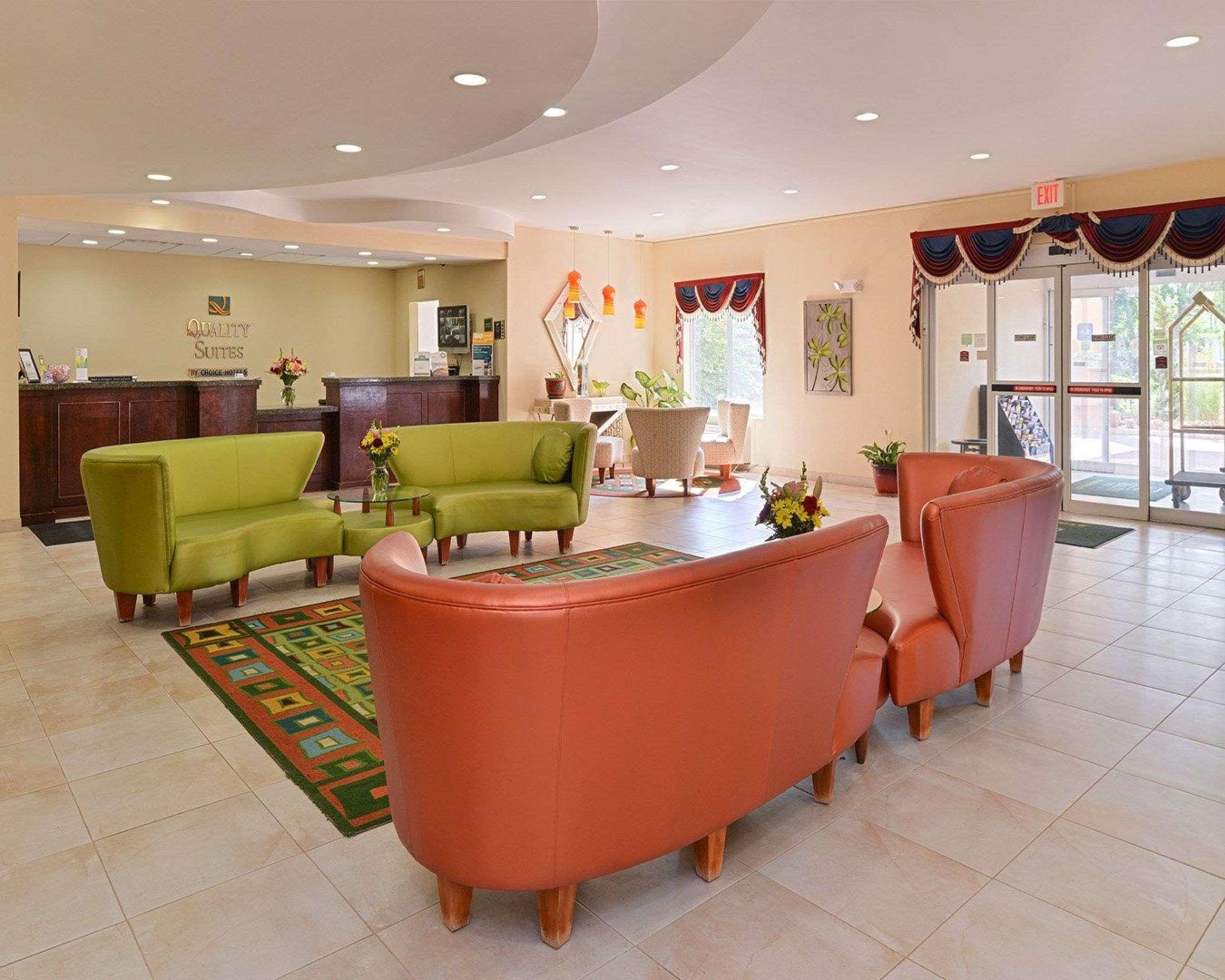 Quality Suites Stratford Eksteriør bilde