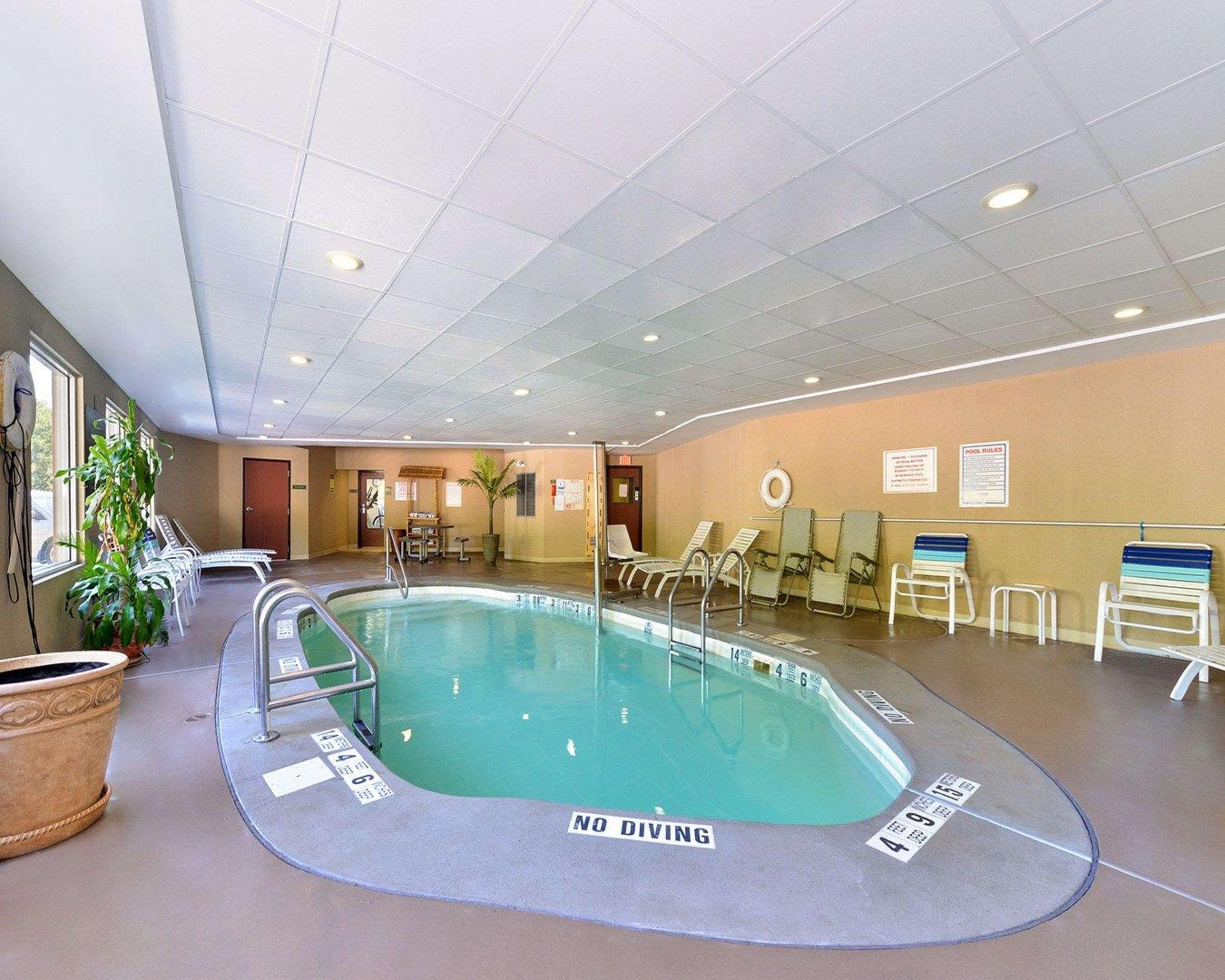 Quality Suites Stratford Eksteriør bilde