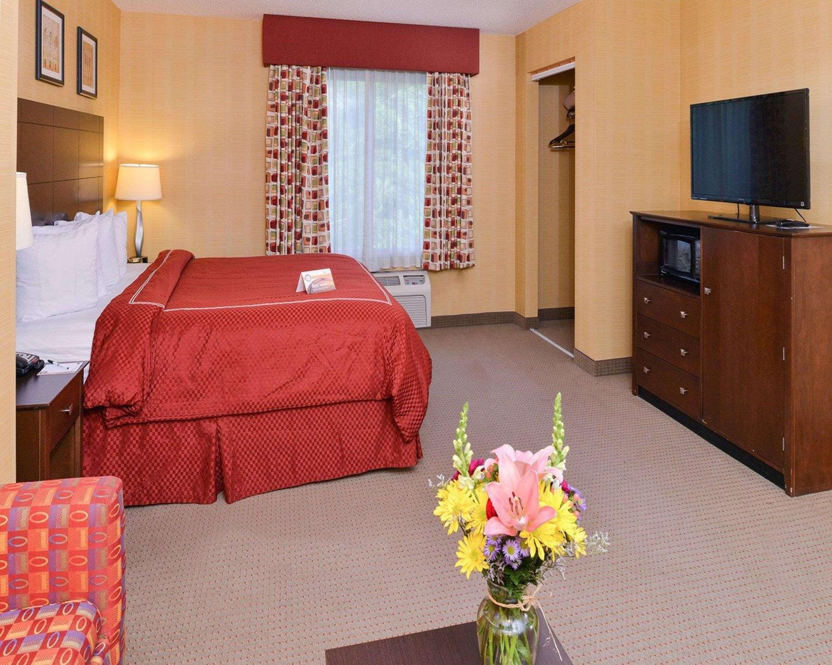 Quality Suites Stratford Eksteriør bilde