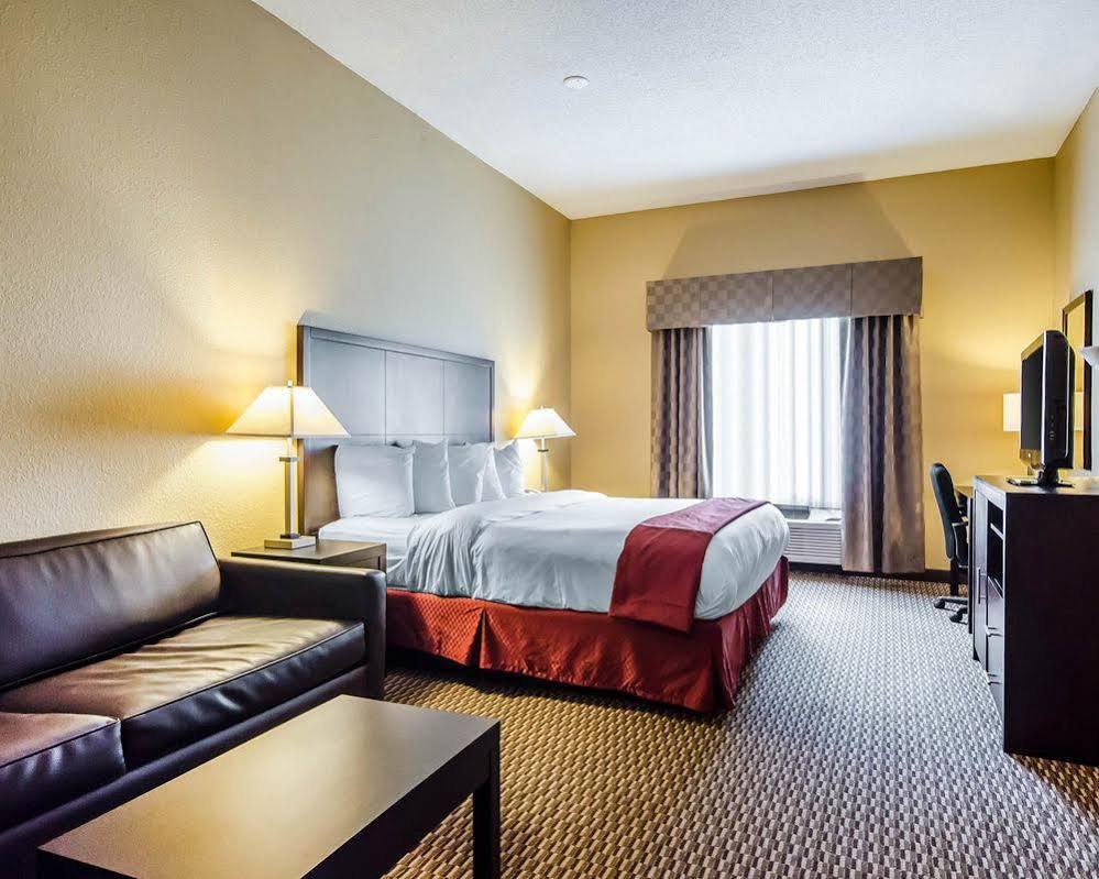 Quality Suites Stratford Eksteriør bilde